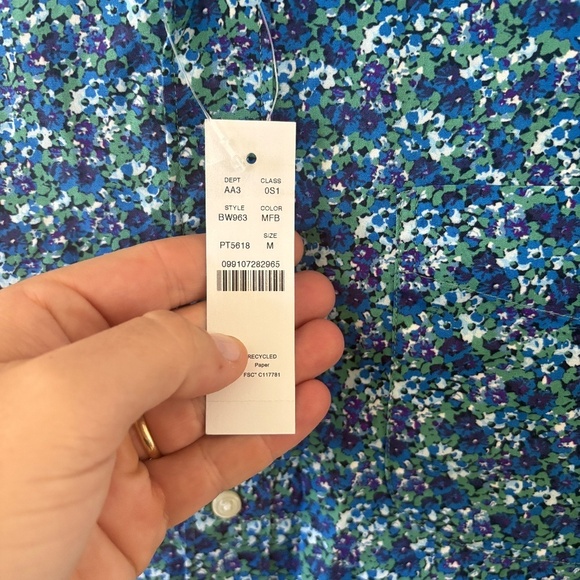 J. Crew Button Down Poplin S/S Shirt Men's Medium Blue Floral Secret Wash Summer - Picture 4 of 11